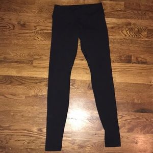 Lululemon wonder under full length leggings size 4